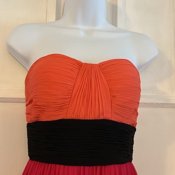 Vintage Cache' Silk Sweetheart Strapless Maxi Formal Gown - Coral, Pink, Black 2 - Picture 3 of 8